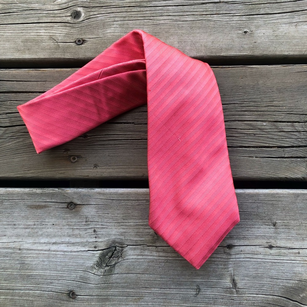 Coral Pink Tie, Lincs David Chu